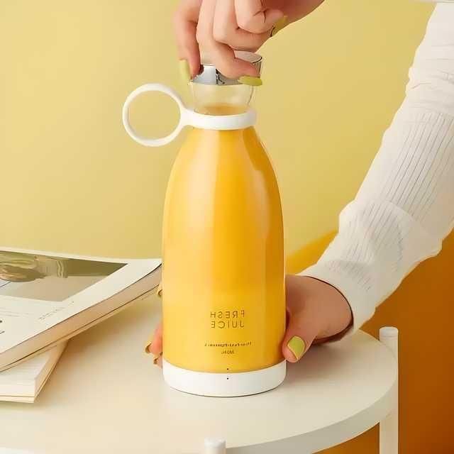 🍓 Portable Mini Juice Blender – Fresh Juice Anytime, Anywhere